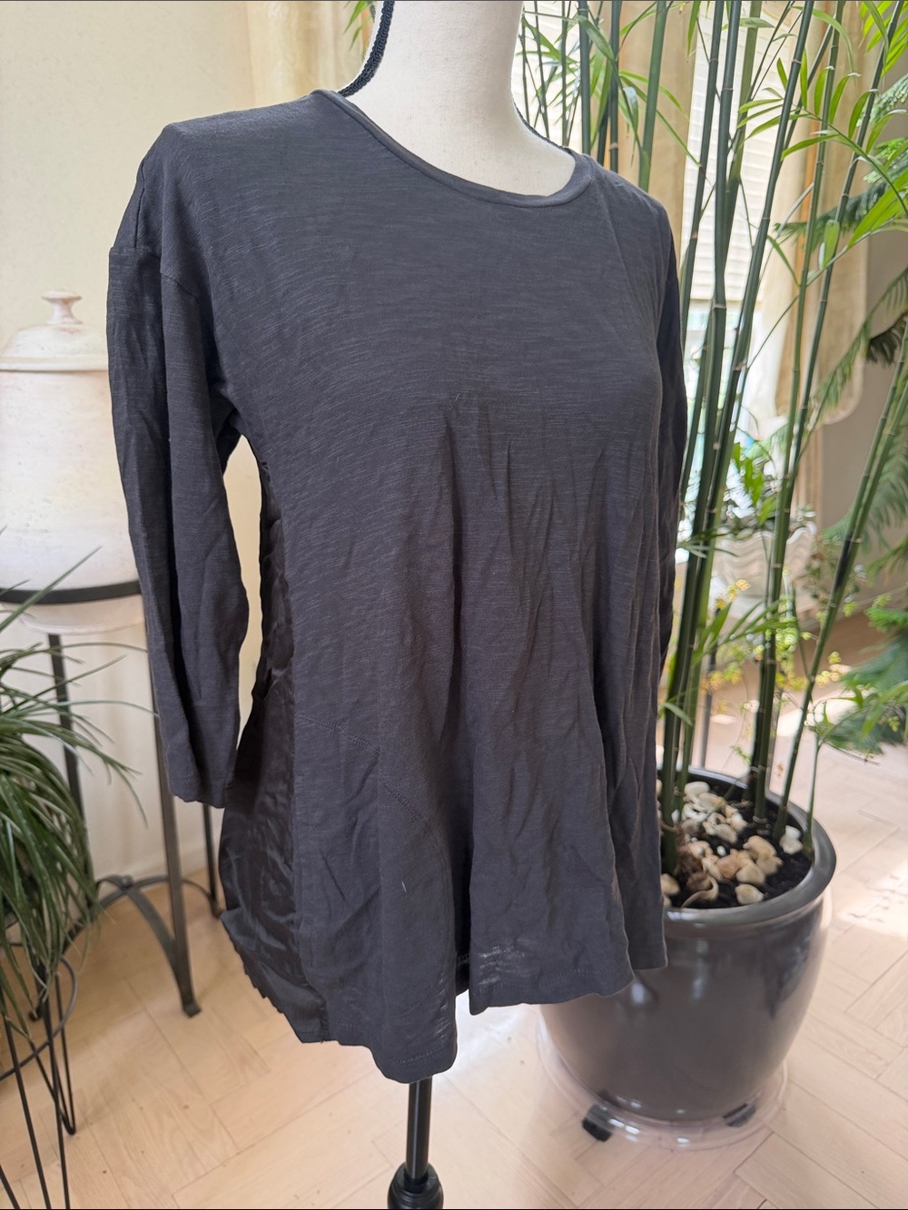 LOGO by Lori Goldstein Charcoal Black Long Sleeve Scoop Neck Top